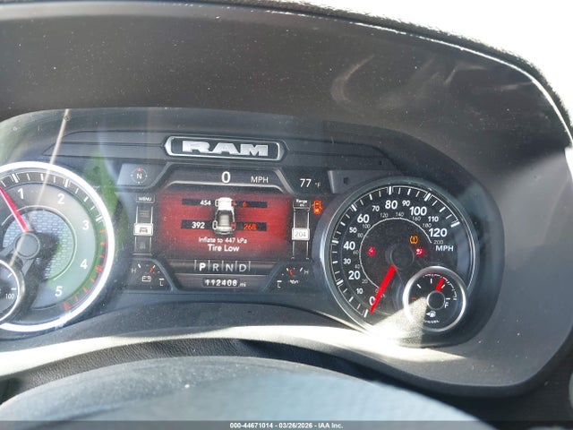 3C6UR5FL4NG229829 RAM 2500 Laramie 4x4 6&#039;4 Box