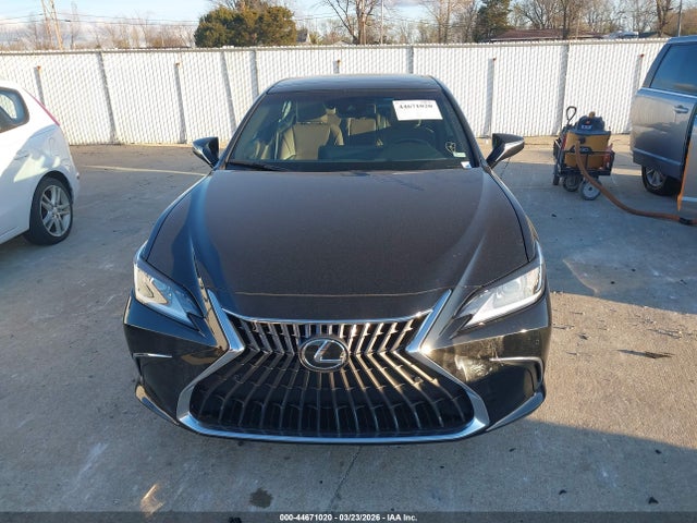 44671020 :رقم المزاد ، 58ADZ1B14NU111836 vin ، 2022 Lexus Es 350 مزاد بيع