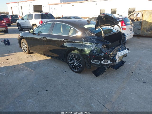 44671020 :رقم المزاد ، 58ADZ1B14NU111836 vin ، 2022 Lexus Es 350 مزاد بيع