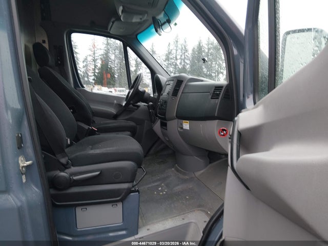 2018 MERCEDES-BENZ SPRINTER 2500 WD3PE7CDXJP631221 Photo 4