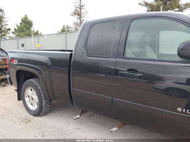 Продажа на аукционе авто 2007 Chevrolet Silverado 1500 Ltz, vin: 2GCEK19J871575155, номер лота: 44671032