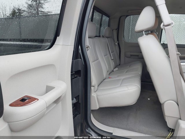 Продажа на аукционе авто 2007 Chevrolet Silverado 1500 Ltz, vin: 2GCEK19J871575155, номер лота: 44671032
