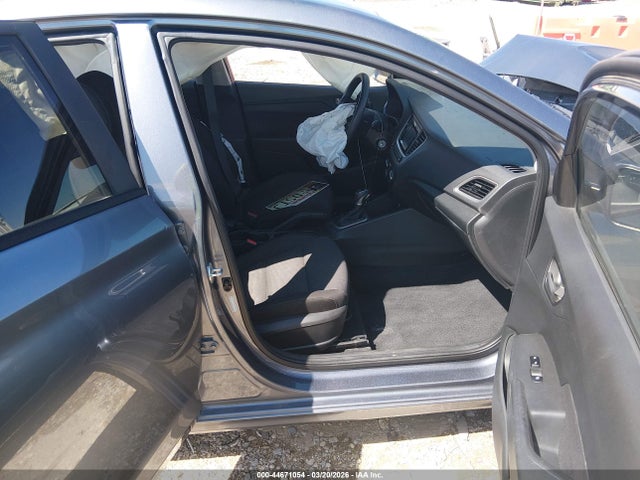 Hyundai ACCENT SE 2020 3KPC24A6XLE099651 Image 5