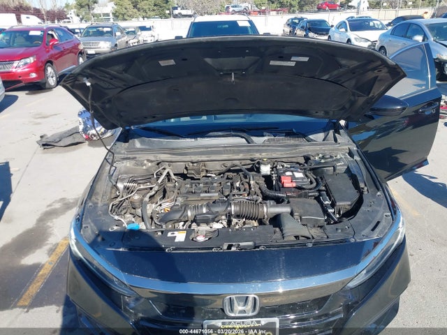 1HGCV1F31JA267912 Honda Accord Sport
