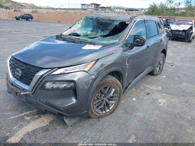 5N1BT3AB5PC768739 Nissan Rogue S Intelligent Awd