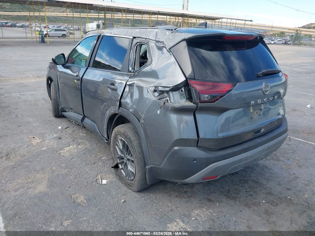 5N1BT3AB5PC768739 Nissan Rogue S Intelligent Awd