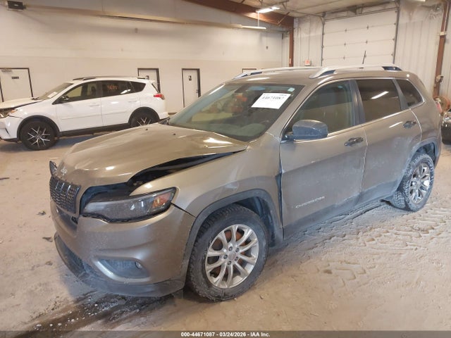 Продажа на аукционе авто 2019 Jeep Cherokee Latitude Fwd, vin: 1C4PJLCB1KD396056, номер лота: 44671087