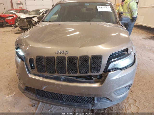 Продажа на аукционе авто 2019 Jeep Cherokee Latitude Fwd, vin: 1C4PJLCB1KD396056, номер лота: 44671087