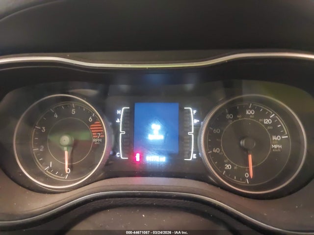 Продажа на аукционе авто 2019 Jeep Cherokee Latitude Fwd, vin: 1C4PJLCB1KD396056, номер лота: 44671087