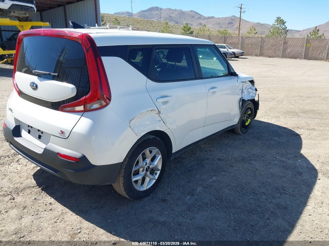 KIA SOUL S 2021 KNDJ23AU9M7746834 Image 4
