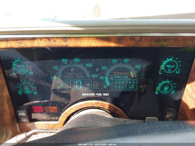 44671121 :رقم المزاد ، 1G4EZ13L4NU403532 vin ، 1992 Buick Riviera مزاد بيع