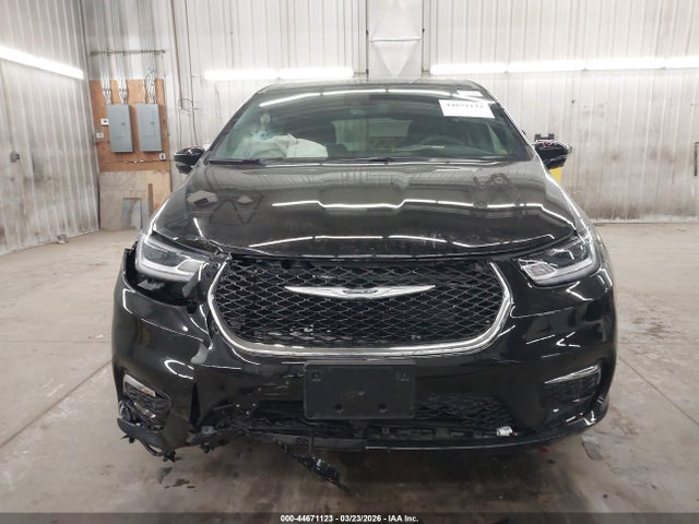 2026 Chrysler Pacifica Select მანქანა იყიდება აუქციონზე, vin: 2C4RC1BG8TR189554, აუქციონის ნომერი: 44671123