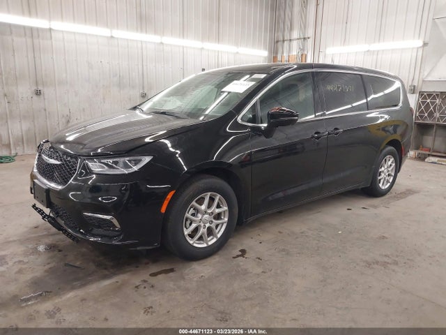 2026 CHRYSLER PACIFICA 2C4RC1BG8TR189554 Photo 1