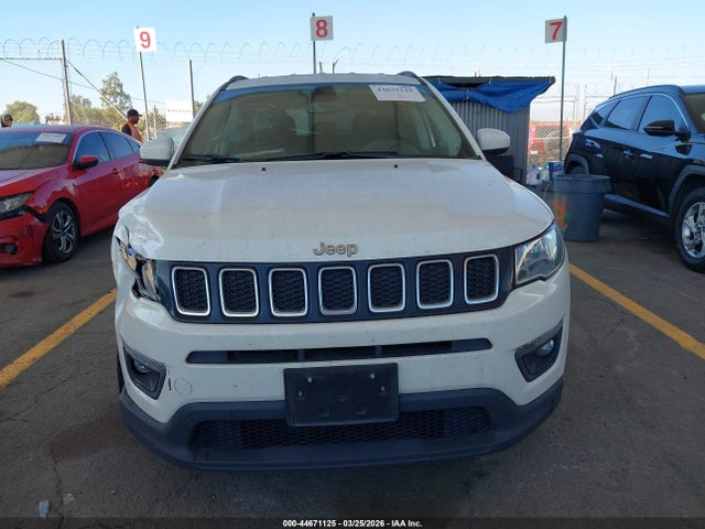 3C4NJCBB6MT549035 Jeep Compass Latitude Fwd