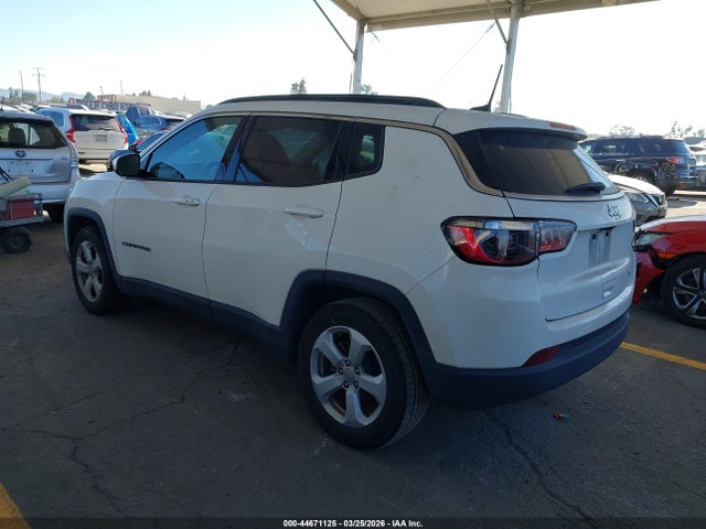 3C4NJCBB6MT549035 Jeep Compass Latitude Fwd