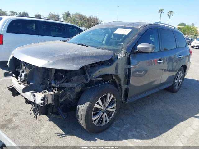 5N1DR2MN6HC619037 Nissan Pathfinder Sv