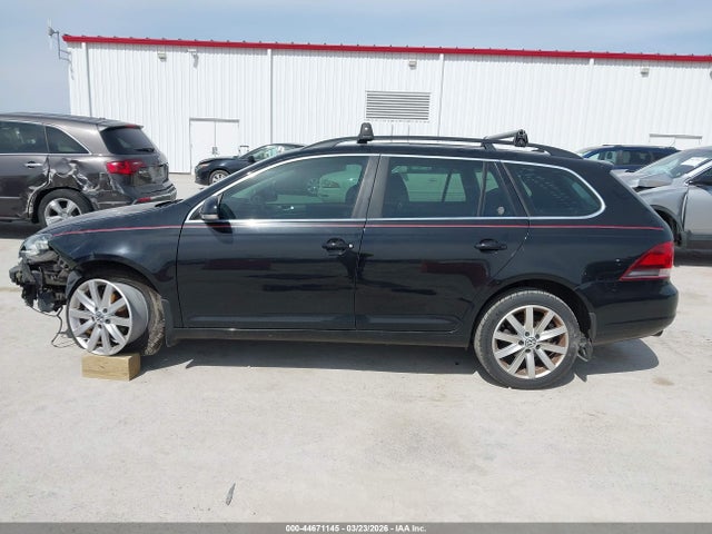 2013 Volkswagen Jetta Sportwagen 2.5l Se მანქანა იყიდება აუქციონზე, vin: 3VWPP7AJ0DM629767, აუქციონის ნომერი: 44671145