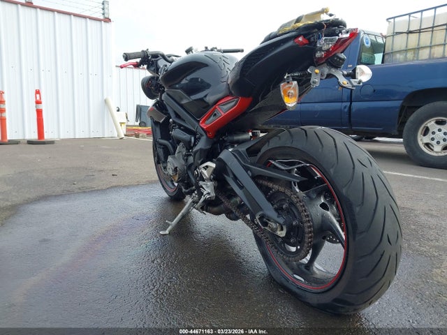 SMTA434D1JT845478 Triumph Motorcycle Street Triple R