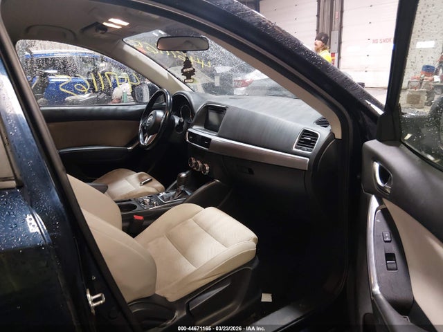 44671165 :رقم المزاد ، JM3KE4CY1G0628864 vin ، 2016 Mazda Cx-5 Touring مزاد بيع