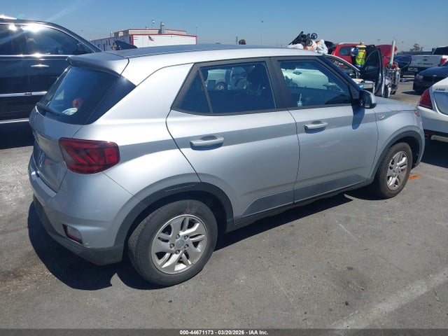 KMHRB8A37MU129436 Hyundai Venue Se