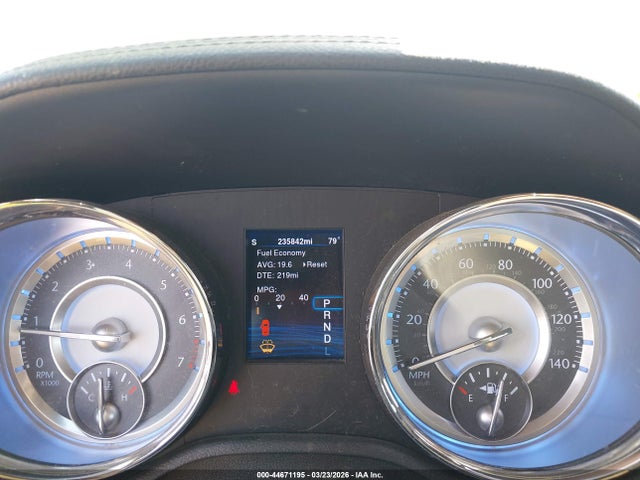 44671195 :رقم المزاد ، 2C3CCAKG5EH194424 vin ، 2014 Chrysler 300c Awd مزاد بيع
