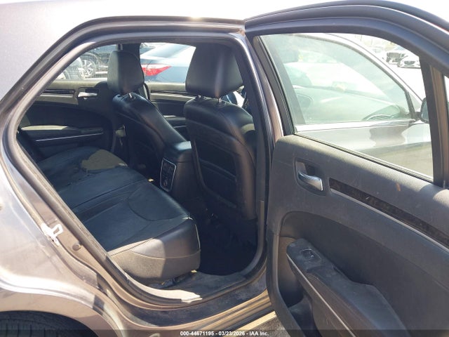44671195 :رقم المزاد ، 2C3CCAKG5EH194424 vin ، 2014 Chrysler 300c Awd مزاد بيع