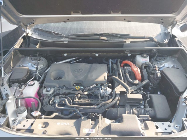 JTMRWRFV6SJ070306 Toyota Rav4 Hybrid Xle