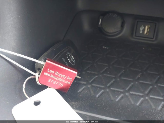 JTMRWRFV6SJ070306 Toyota Rav4 Hybrid Xle