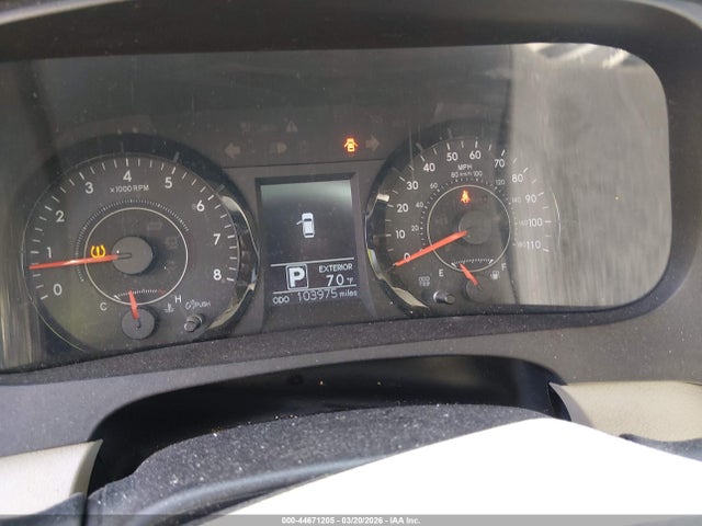5TDKK3DC6GS701979 Toyota Sienna Le 8 Passenger