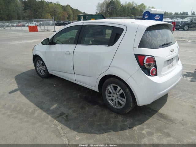 Продаж на аукціоні авто 2016 Chevrolet Sonic Lt Auto, vin: 1G1JC6SH0G4152597, номер лоту: 44671229