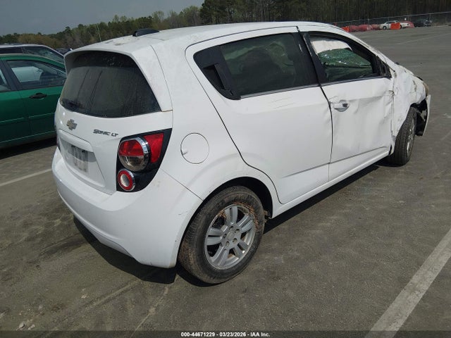 Продаж на аукціоні авто 2016 Chevrolet Sonic Lt Auto, vin: 1G1JC6SH0G4152597, номер лоту: 44671229