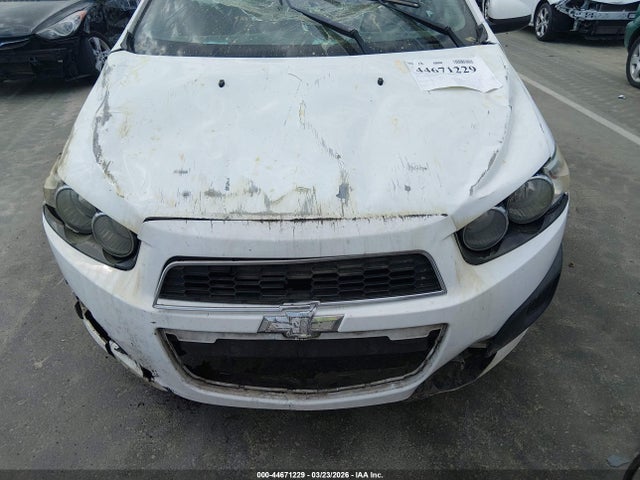 Продаж на аукціоні авто 2016 Chevrolet Sonic Lt Auto, vin: 1G1JC6SH0G4152597, номер лоту: 44671229