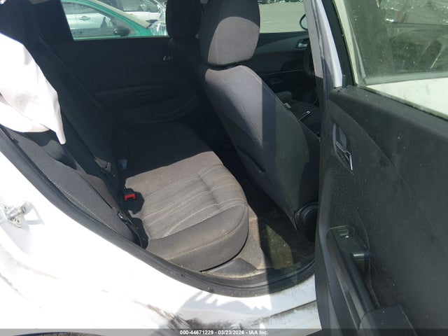 Продаж на аукціоні авто 2016 Chevrolet Sonic Lt Auto, vin: 1G1JC6SH0G4152597, номер лоту: 44671229