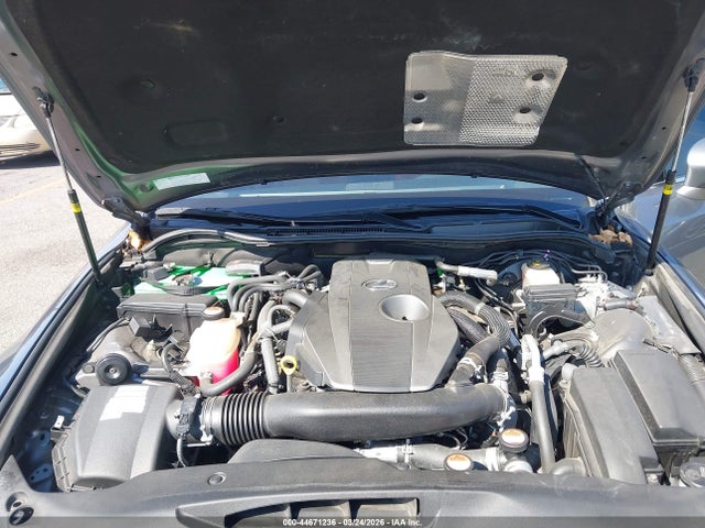 44671236 :رقم المزاد ، JTHBA1D24G5022215 vin ، 2016 Lexus Is 200t مزاد بيع