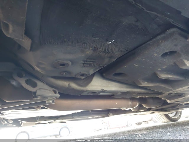 44671236 :رقم المزاد ، JTHBA1D24G5022215 vin ، 2016 Lexus Is 200t مزاد بيع