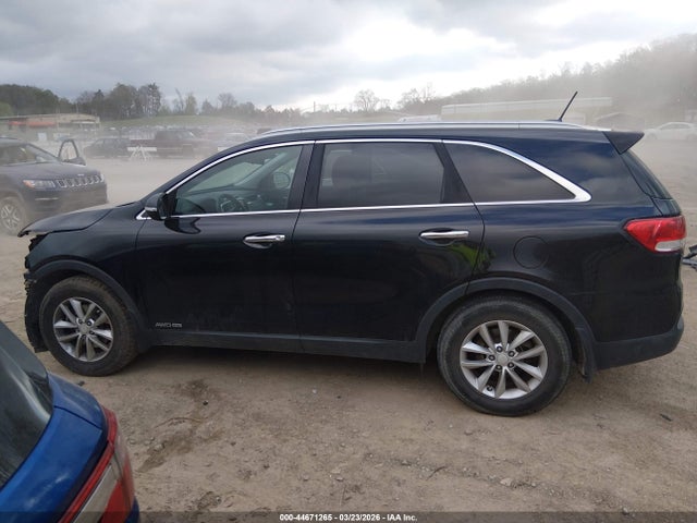 44671265 :رقم المزاد ، 5XYPGDA53GG143492 vin ، 2016 Kia Sorento 3.3l Lx مزاد بيع