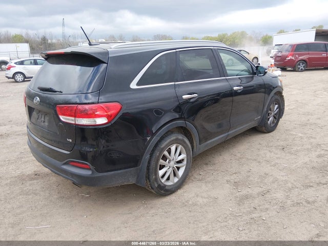 44671265 :رقم المزاد ، 5XYPGDA53GG143492 vin ، 2016 Kia Sorento 3.3l Lx مزاد بيع