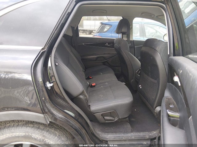 44671265 :رقم المزاد ، 5XYPGDA53GG143492 vin ، 2016 Kia Sorento 3.3l Lx مزاد بيع