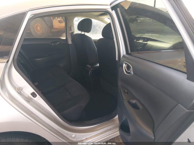 3N1AB7AP8HY299129 Nissan SENTRA SV