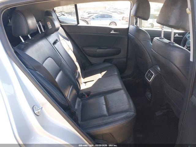 KNDPN3AC8H7247568 KIA Sportage Ex