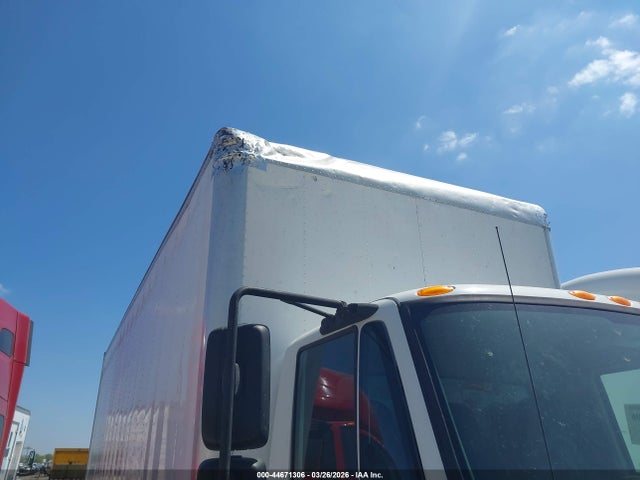International Durastar 4300 2017 1HTMMMMM8HH637230 Image 16