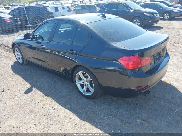 2012 BMW 328I WBA3A5C55CF344744 Photo 2