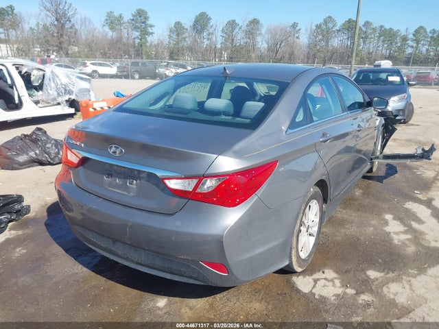 5NPEB4AC1EH841013 Hyundai SONATA GLS