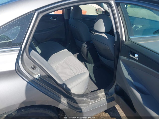 5NPEB4AC1EH841013 Hyundai SONATA GLS