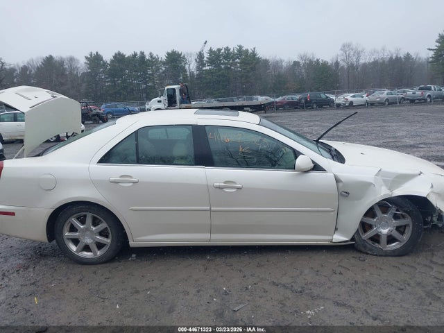 2006 Cadillac Sts V6 მანქანა იყიდება აუქციონზე, vin: 1G6DW677460201174, აუქციონის ნომერი: 44671323