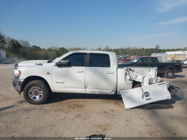 Продажа на аукционе авто 2022 Ram 2500 Big Horn  4x4 6'4 Box, vin: 3C6UR5DLXNG436437, номер лота: 44671336
