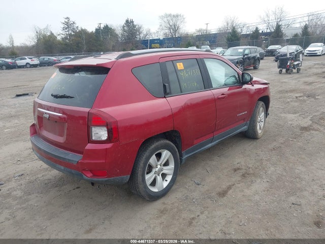 44671337 :رقم المزاد ، 1C4NJDBB6GD690414 vin ، 2016 Jeep Compass Sport مزاد بيع