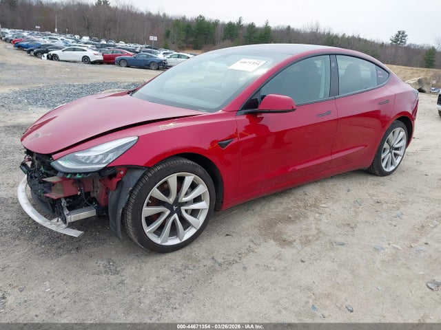 44671354 :رقم المزاد ، 5YJ3E1EB4JF087841 vin ، 2018 Tesla Model 3 Long Range/performance مزاد بيع