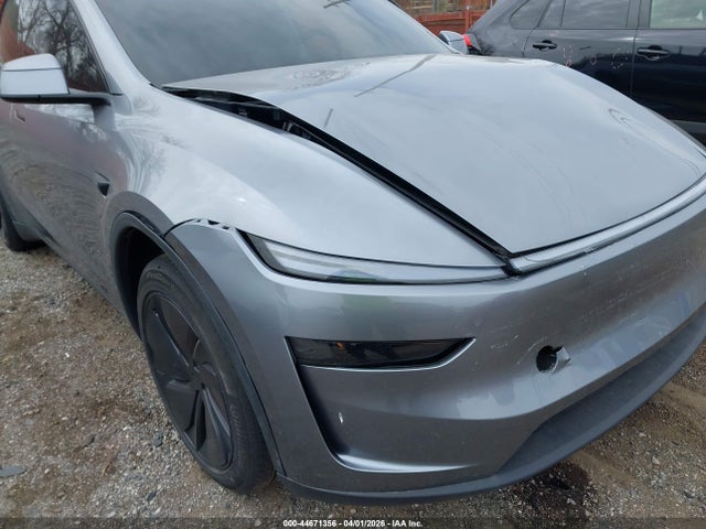 7SAYGDEE1TF441560 Tesla Model Y All-wheel Drive/long Range Launch Series/premium All-wheel Drive