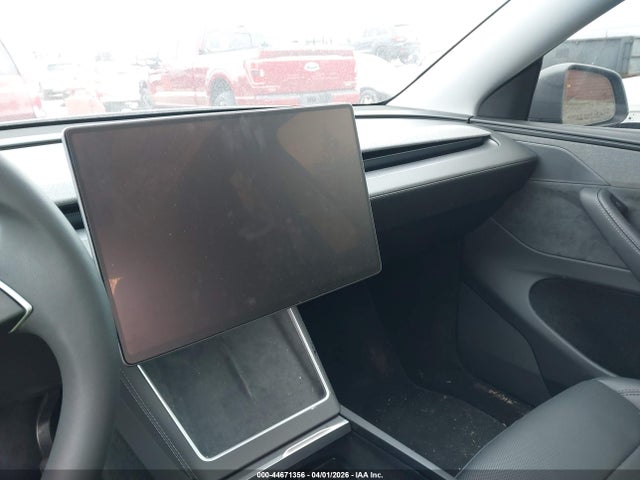 7SAYGDEE1TF441560 Tesla Model Y All-wheel Drive/long Range Launch Series/premium All-wheel Drive